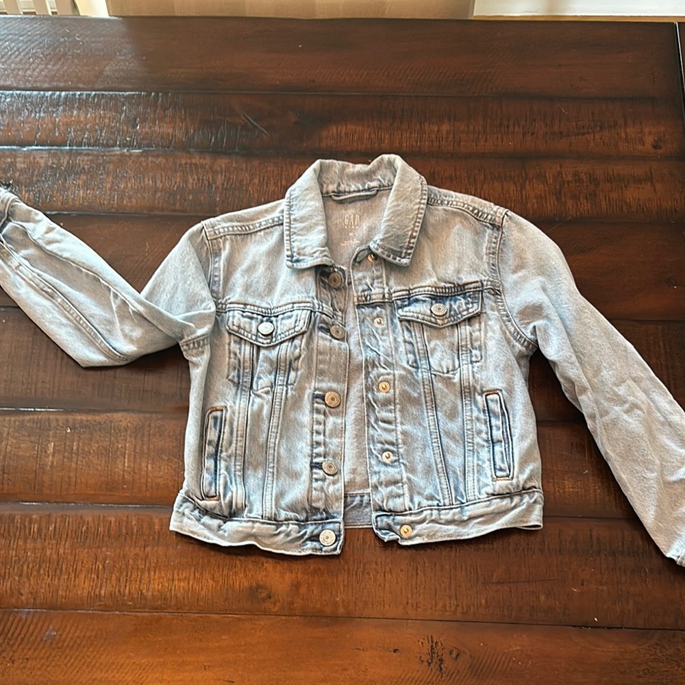 GAP Blue Jean Jacket Classic Denim Style